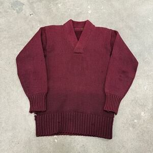 Vintage 40s Heavyweight Wool V Neck Collegiate Pullover Sweater Burgundy Medium